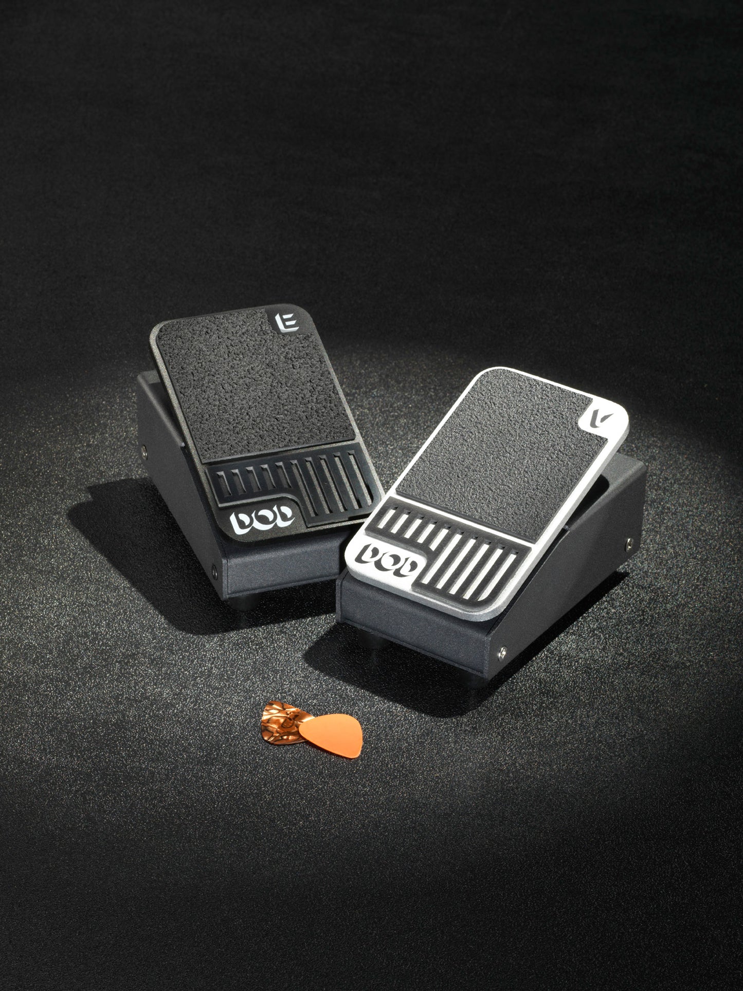 Pédale MINI EXPRESSION, pédale d'expression ultra compacte, châssis métal, noir