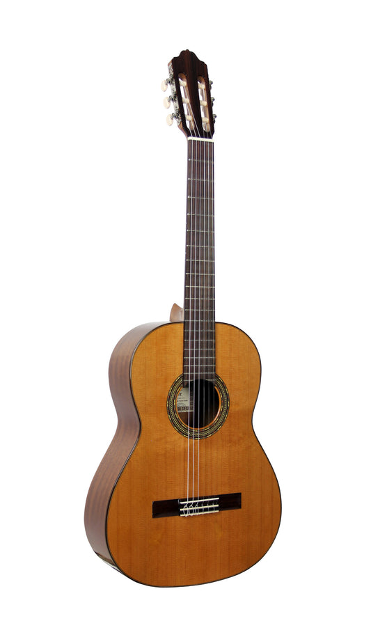 4ST, table cèdre massif, fond & éclisses acajou, manche acajou, touche palissandre, cordes Savarez Corum, naturel brillant