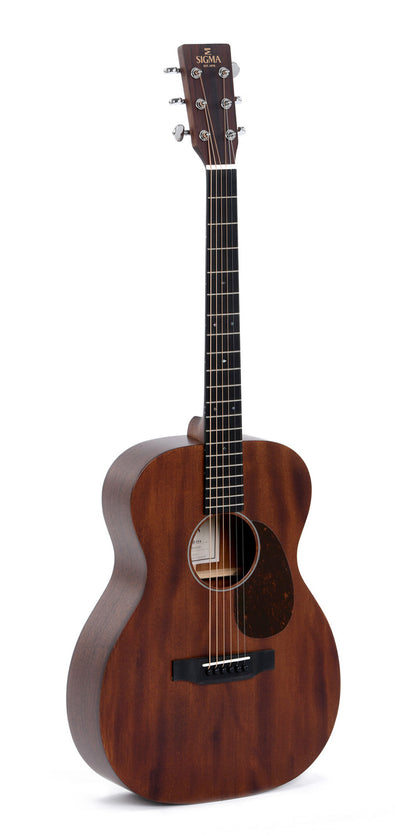 Modèle 00M-15, Forme 00, table acajou massif, f/e acajou, touche micarta, naturel satiné