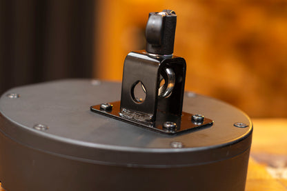 Pad de percussion compact électronique avec 5 sons différents, batterie rechargeable et adaptable à une perche de cymbale