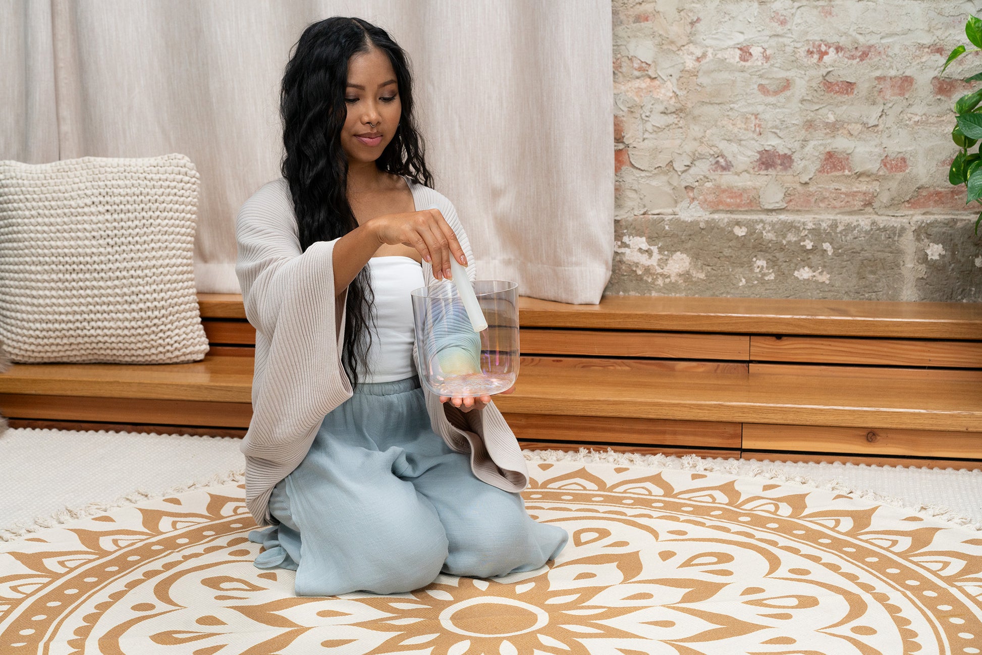 SINGING BOWL SONIC ENERGY ESSENCE CRYSTAL 6" NOTE E4, TRANSPARENT, CHAKRA PLEXUS SOLAIRE