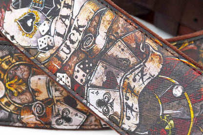 Courroie modèle LADY LUCK, extérieur tissu, largeur 6 cm, longueur 100 à 145 cm, porte-médiators intégré, brun