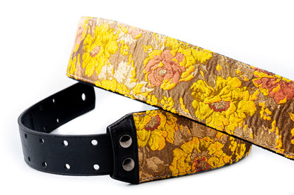 Courroie modèle GOLD & ROSES, extérieur synthétique et tissu, largeur 7 cm, longueur 95 à 150 cm, porte-médiators, orange