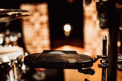 Block percussion Meinl, polyéthylène, grave, avec attache, noir