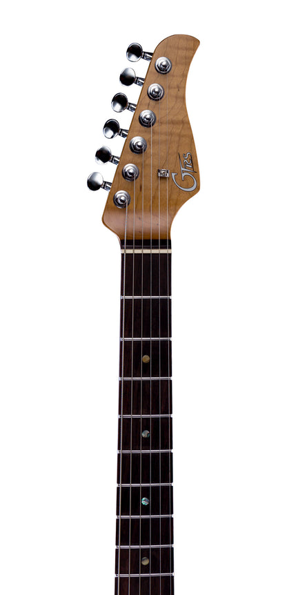 GTRS P800, corps aulne, manche érable flammé torréfié, touche palissandre, micros et processeur GTRS, mint green