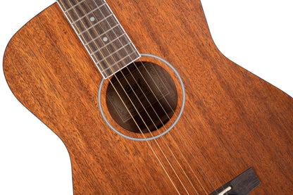 AF590MF, forme Concert, table acajou, f/e acajou, touche & chevalet laurier, EQ Fishman Sonitone, naturel pores ouverts