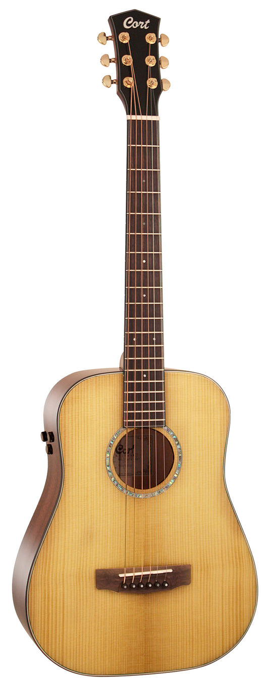 GOLD-MINI-F, forme Dreadnought 3/4, table épicéa massif torréfié, f/e acajou massif, EQ Fishman Flex Plus, naturel brillant