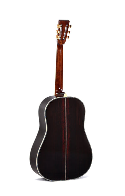 Modèle SDR-45VS, série Custom, Dreadnought, table épicéa massif, f/e palissandre massif, touche ébène, soft case, naturel