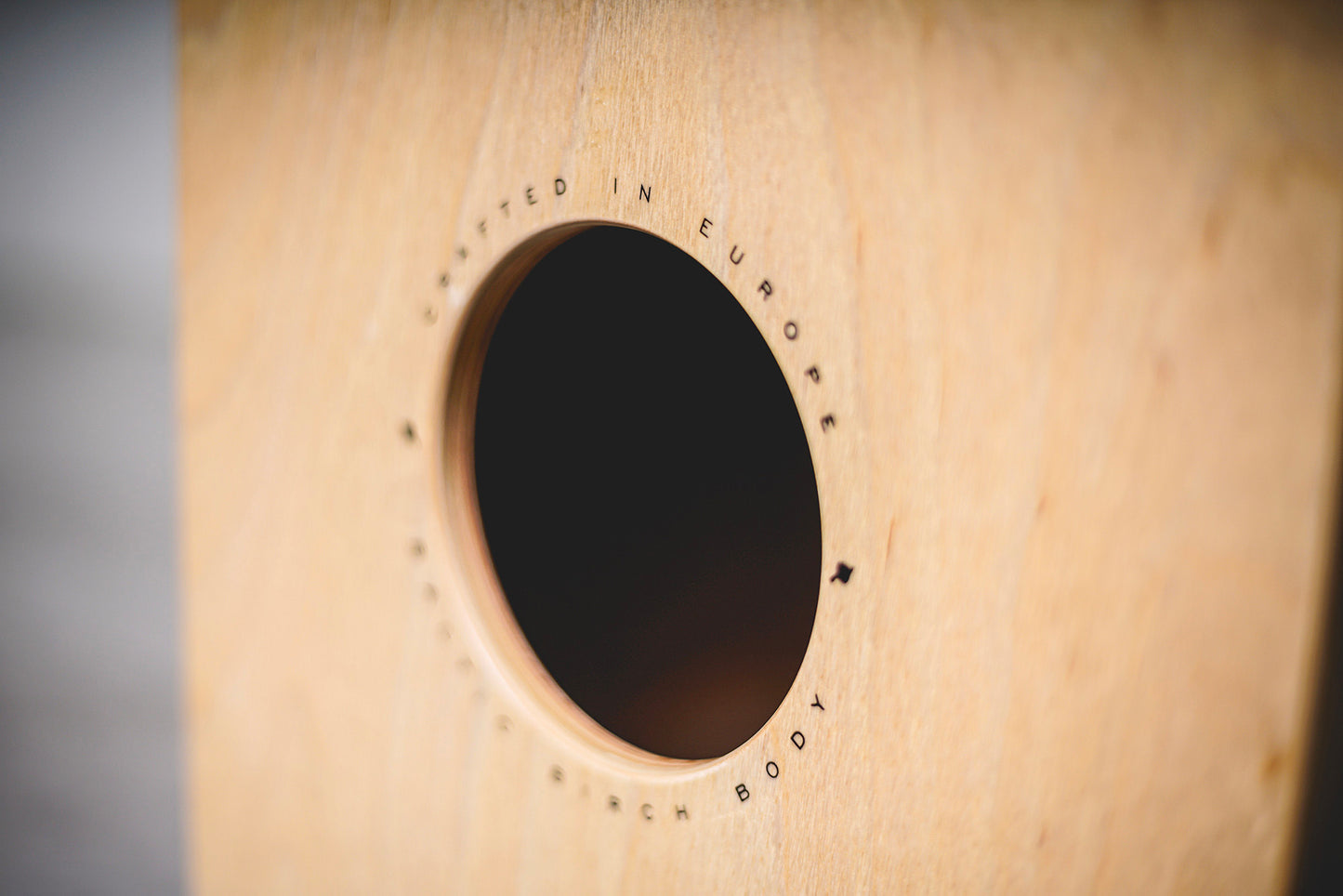 Cajon Snarecraft Meinl, corps et façade en bouleau baltique