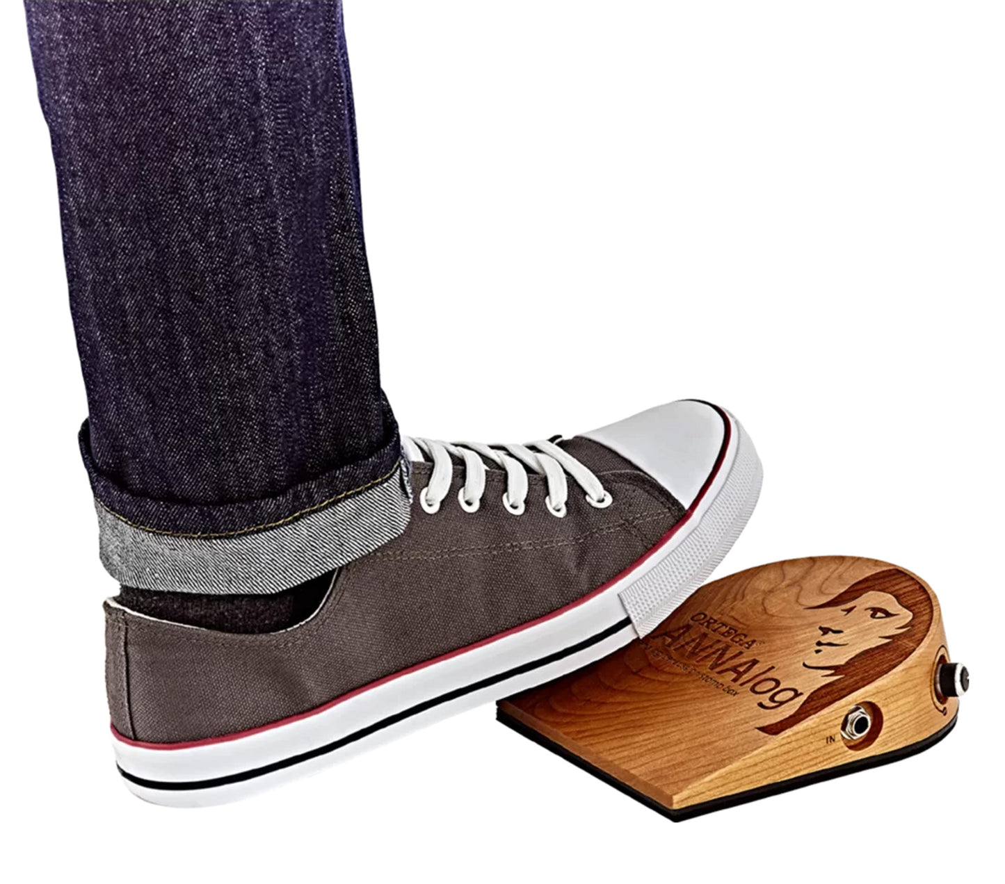 Pédale ANNAlog, merisier massif, piezo analogique, entrée et sortie jack, contrôle de volume, ne nécessite pas d'alimentation