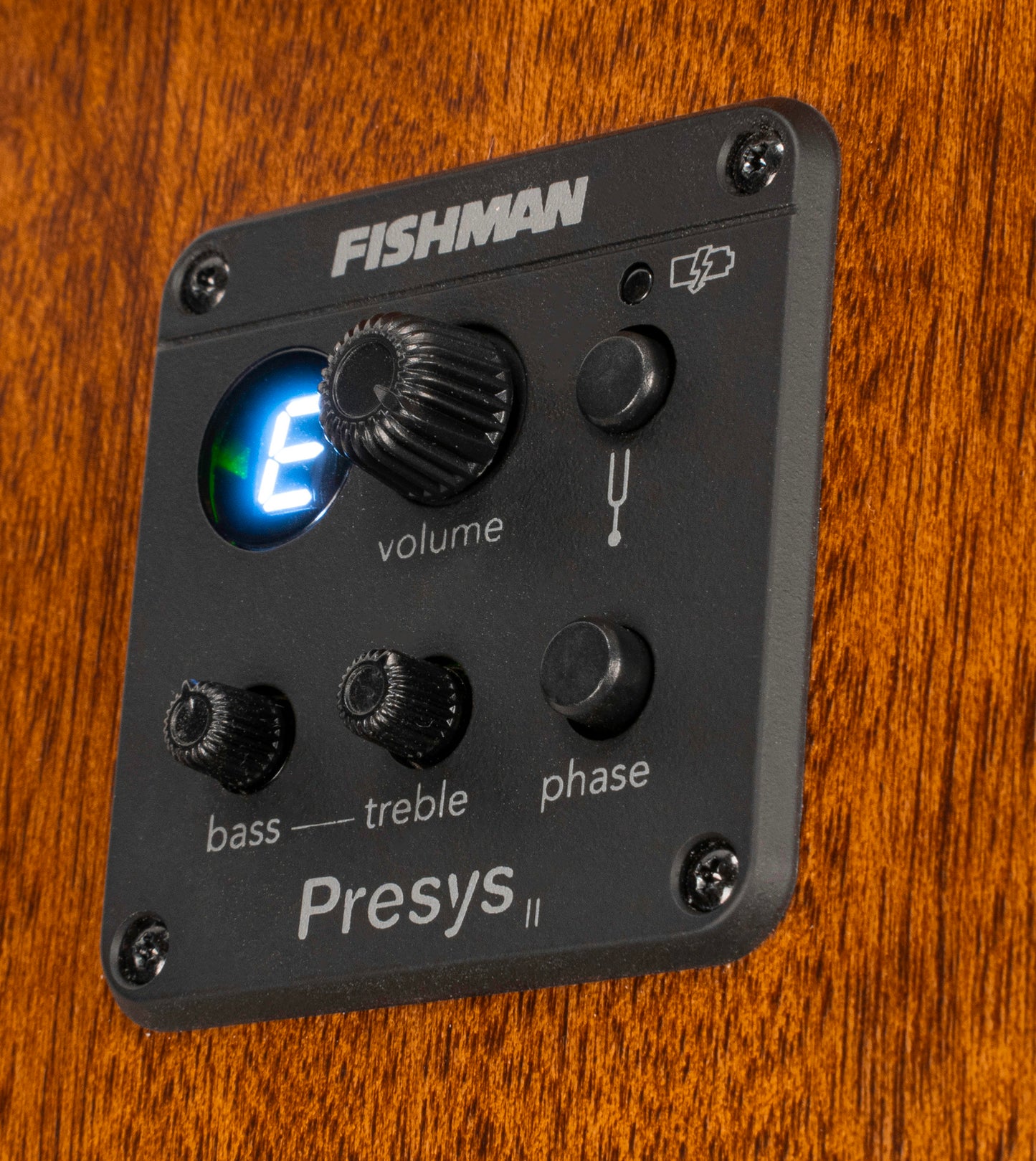 L60MF, forme Orchestra Model, table acajou massif, fond & éclisses acajou, touche laurier ou merbau, EQ Fishman, naturel