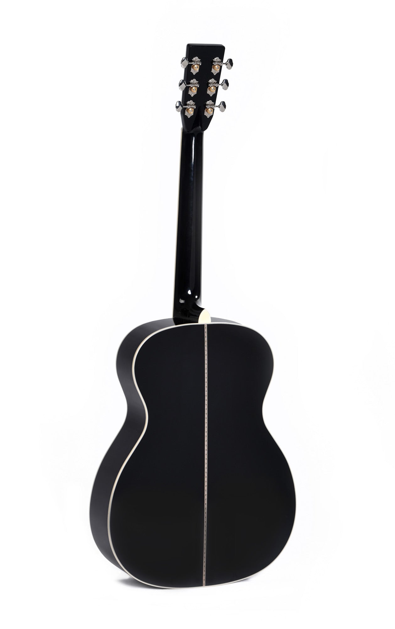 Modèle 000R BLACK DIAMOND, édition spéciale, Forme 000, table épicéa massif AA, f/e palissandre, soft case, noir brillant