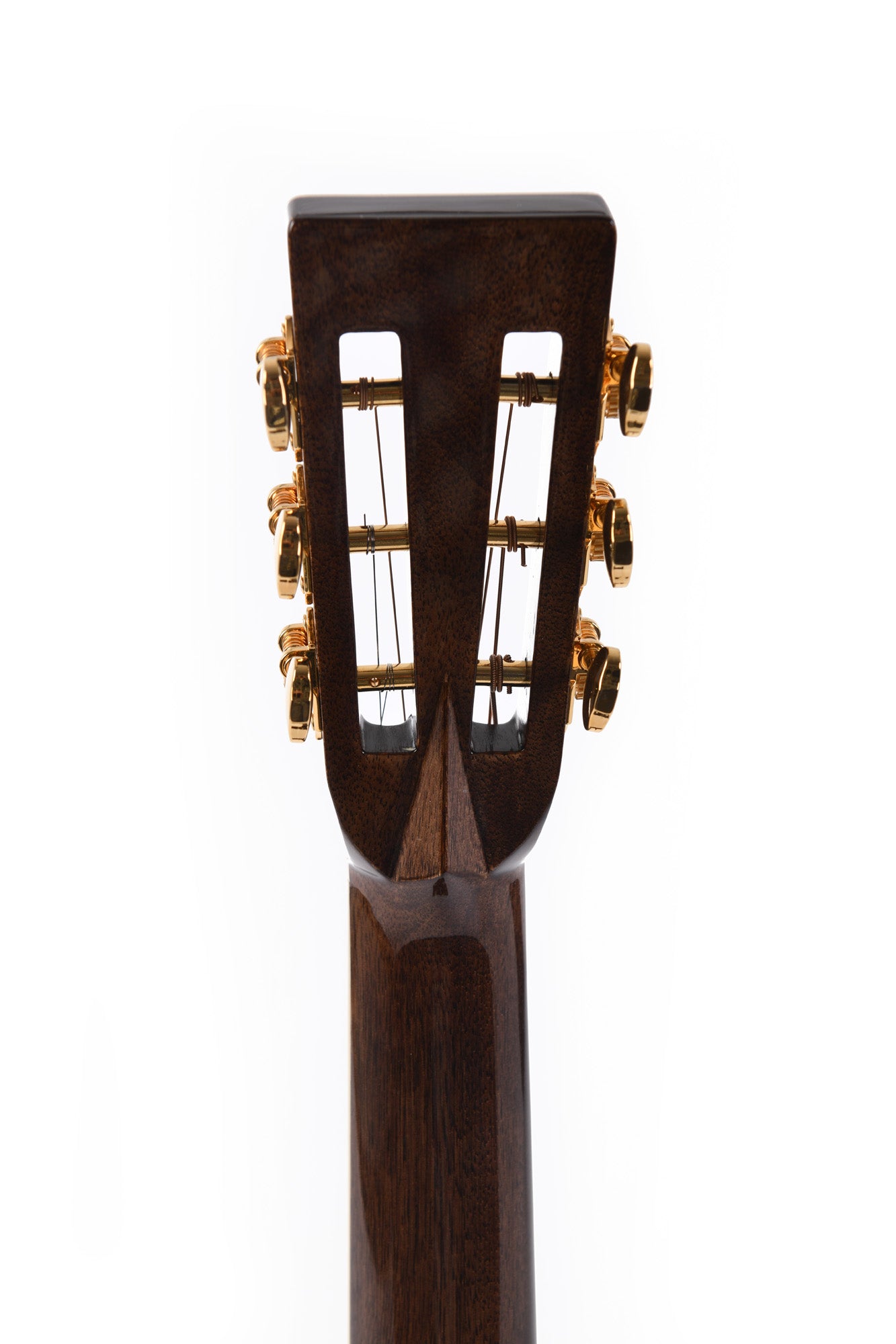 Modèle S00R-42S, série Custom, Forme 00, table épicéa massif, f/e palissandre massif, touche ébène, soft case, naturel brillant