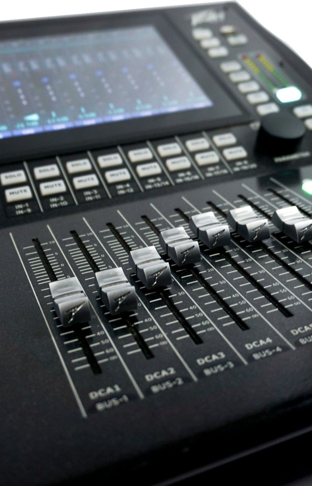 CONSOLE DE MIXAGE PEAVEY AUREUS MINI