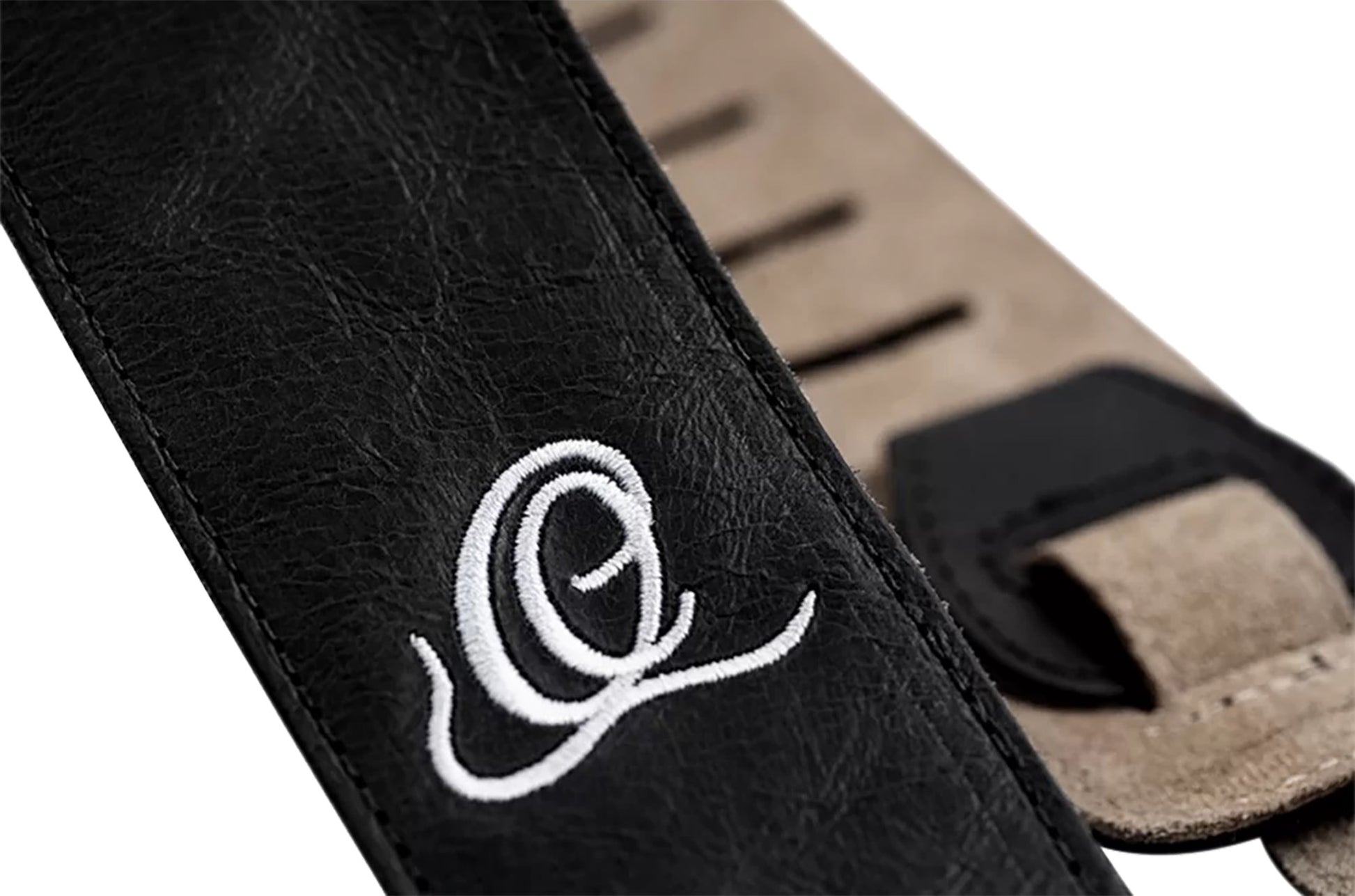 OSSU-10, courroie guitare, série Suede, face et dos cuir suédé, largeur 6 cm, longueur de 92 à 145 cm, ash