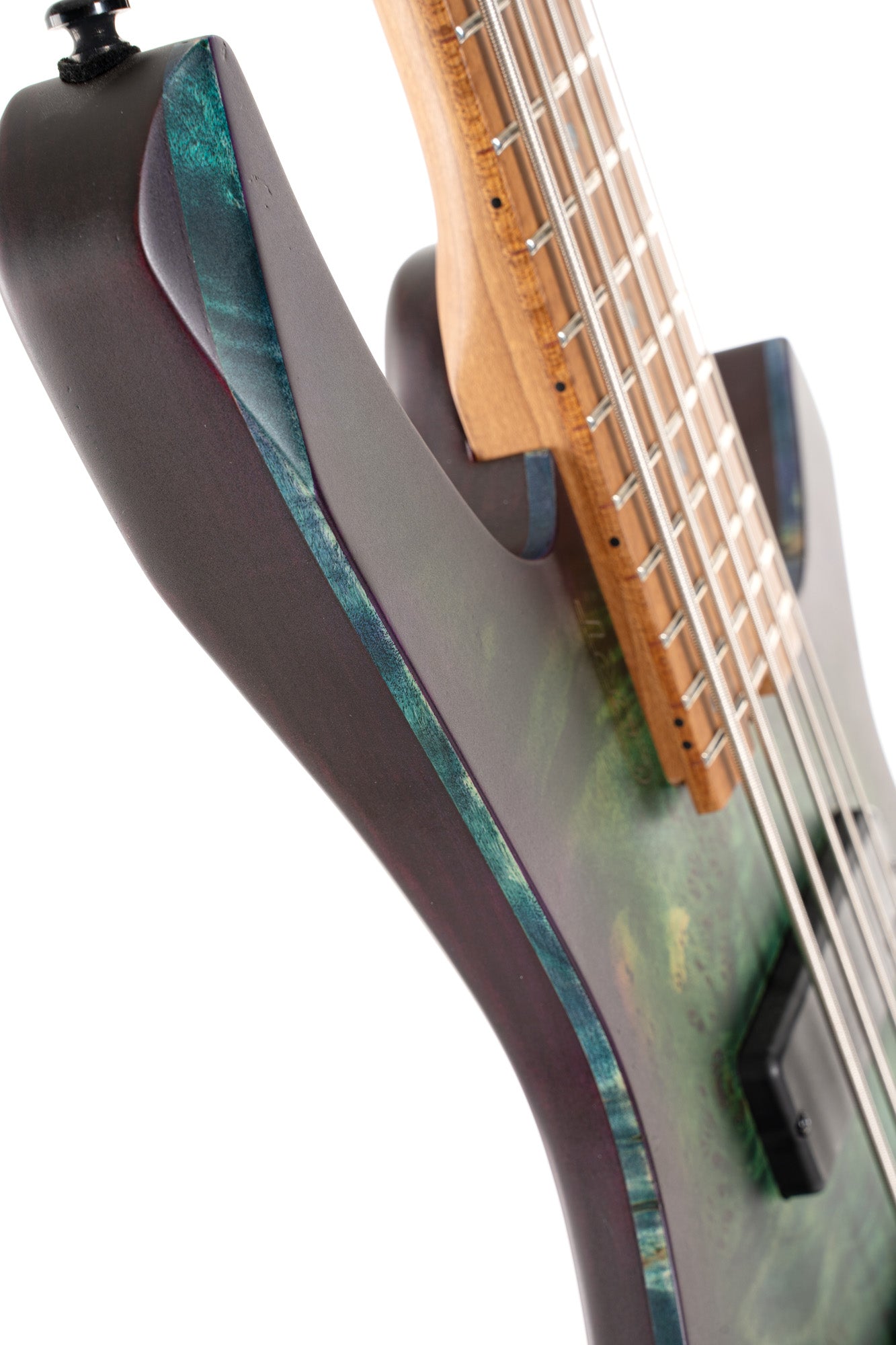 SPACE 5 BSDB, corps érable, table peuplier figuré, manche 7 pièces, micros et EQ Bartolini MK-1, star dust green, housse