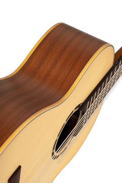 R133-7, modèle 7 cordes, table épicéa massif, fond & éclisses sapele, manche nato (sillet 60 mm), housse, naturel satiné