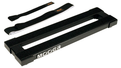 Pedalboard STOMPLATE MINI PB-05, dimensions: 35.5 x 10 x 3 cm, livré avec housse rembourrée et bandes Velcro, noir