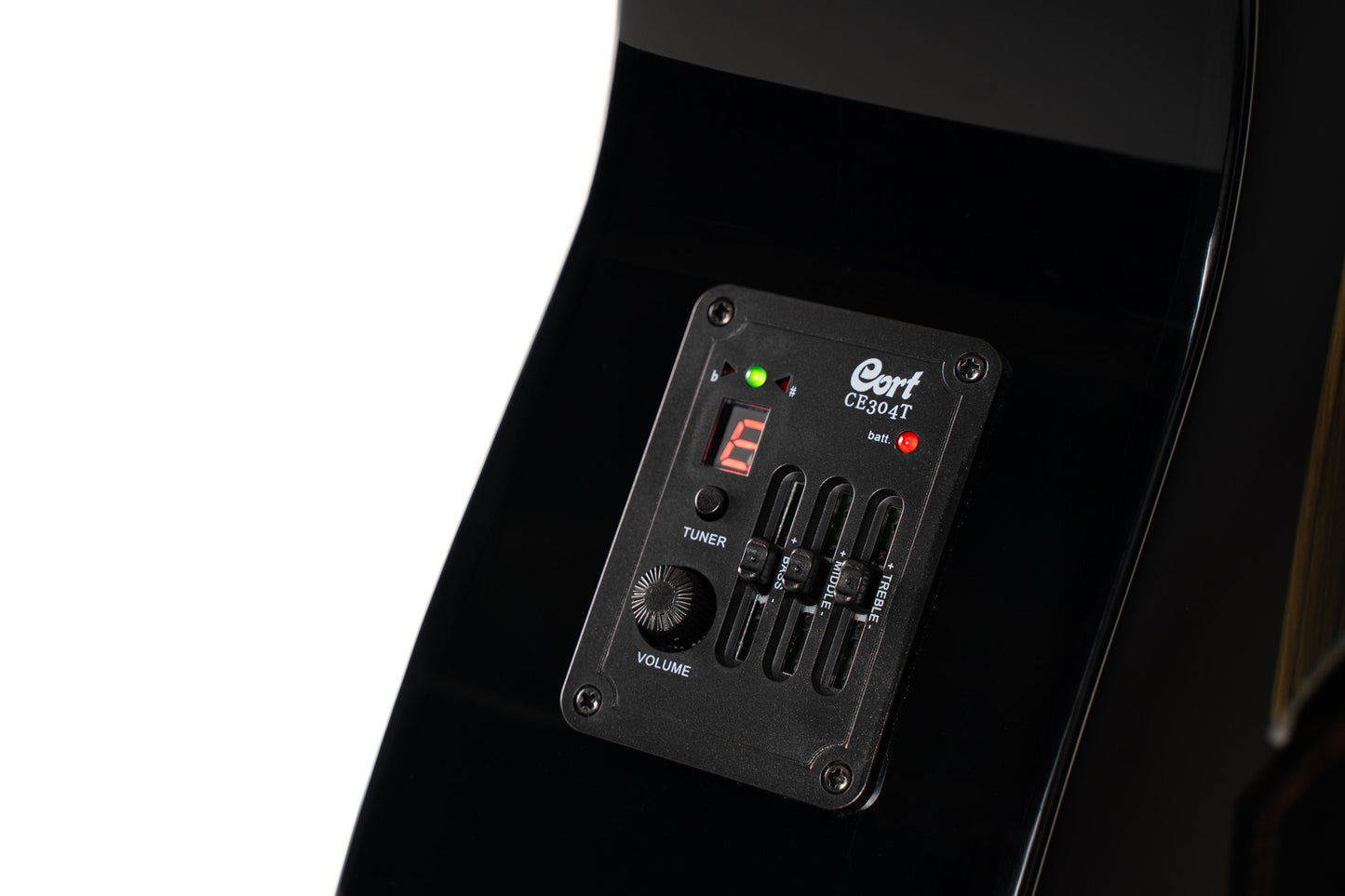 L60, forme Orchestra Model, pan coupé, table épicéa massif, fond & éclisses acajou, touche laurier, EQ CE304T, noir brillant