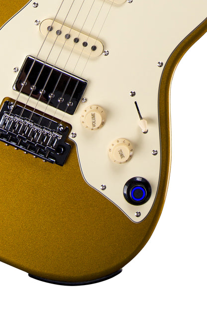 GTRS S800, corps tilleul, manche érable torréfié, touche palissandre, micros et processeur GTRS, gold