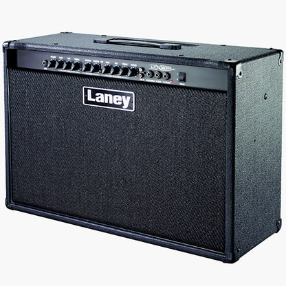 Ampli guitare 120W, 2 x 12" HH, 1 entrée, 2 canaux, EQ 3 bandes par canal, boucle d'effet, réverb, 18.5 kg, noir