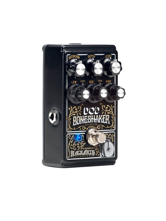 Pédale BONESHAKER, distorsion, circuit conçu par Mark Wentz (Black Arts Toneworks), True Bypass, noir