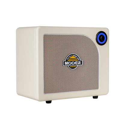 Ampli HORNET 15i, 15W, HP 6.5", 52 modélisations d'amplis, 49 effets, accordeur, looper, Bluetooth, USB-C, alimentation, blanc