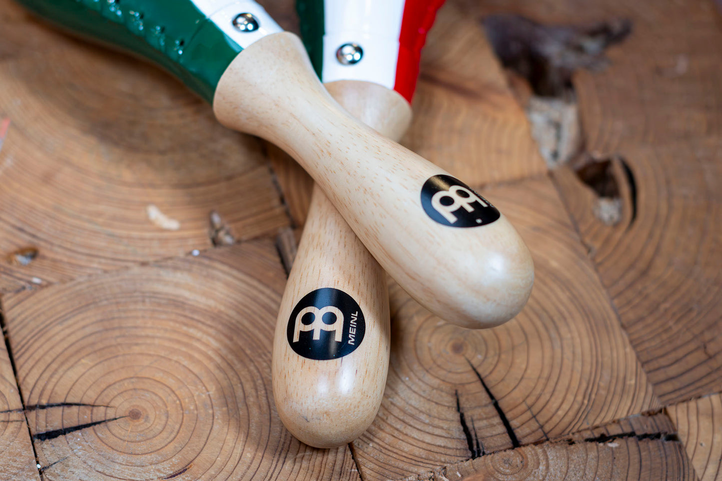 MARACAS MEINL PEAU ANIMALE MODELE STANDARD DRAPEAU MEXICAIN