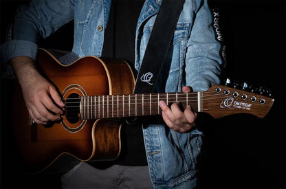 OSSU-10, courroie guitare, série Suede, face et dos cuir suédé, largeur 6 cm, longueur de 92 à 145 cm, ash