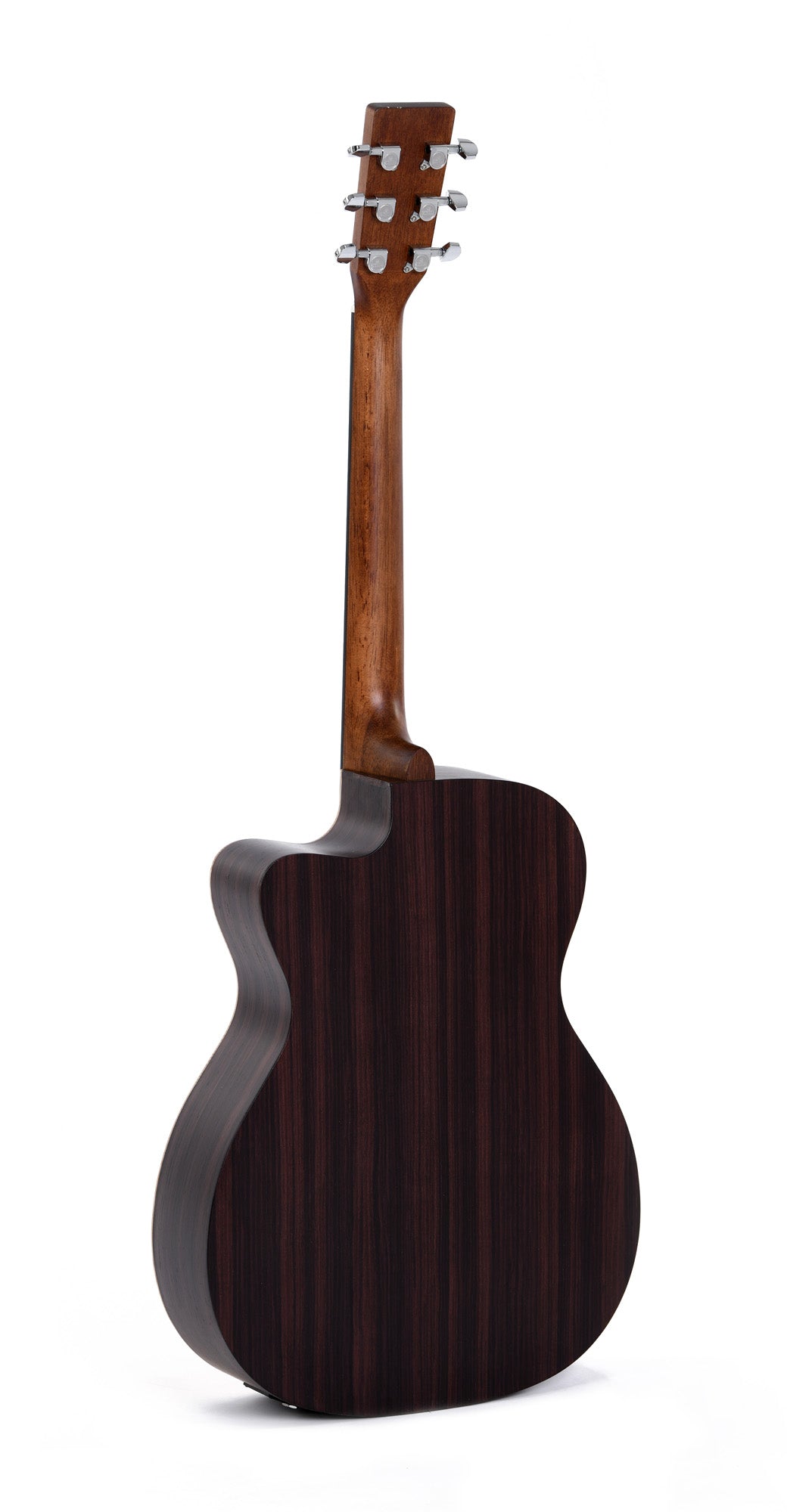 Modèle 000TCE, Forme 000 pan coupé, table épicéa massif, f/e tilia, touche micarta, EQ Sigma, naturel satiné