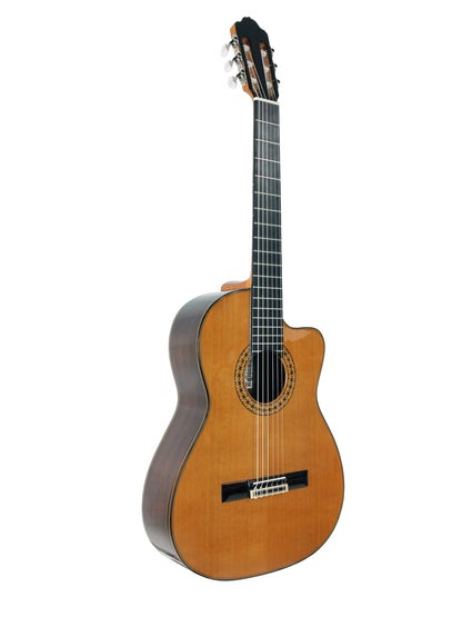 MOD.8CE, table cèdre massif, f/e palissandre indien massif, manche insert ébène, touche ébène, preamp Matrix Infinity, soft case