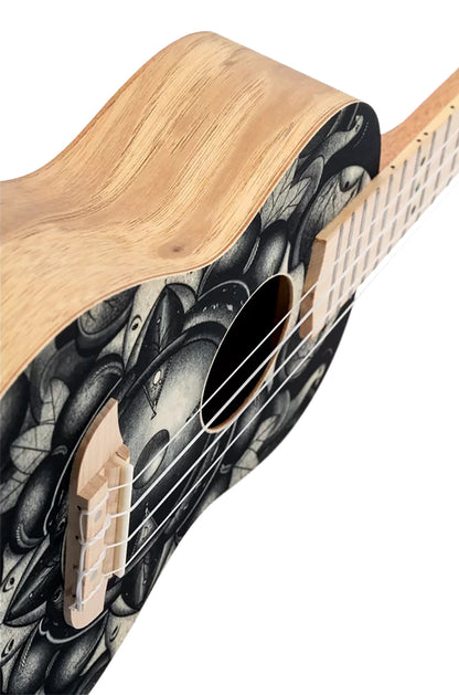 RUAR-BI, modèle Concert, table épicéa avec motif custom, fond & éclisses catalpa, manche nato, motif"oiseaux" satiné