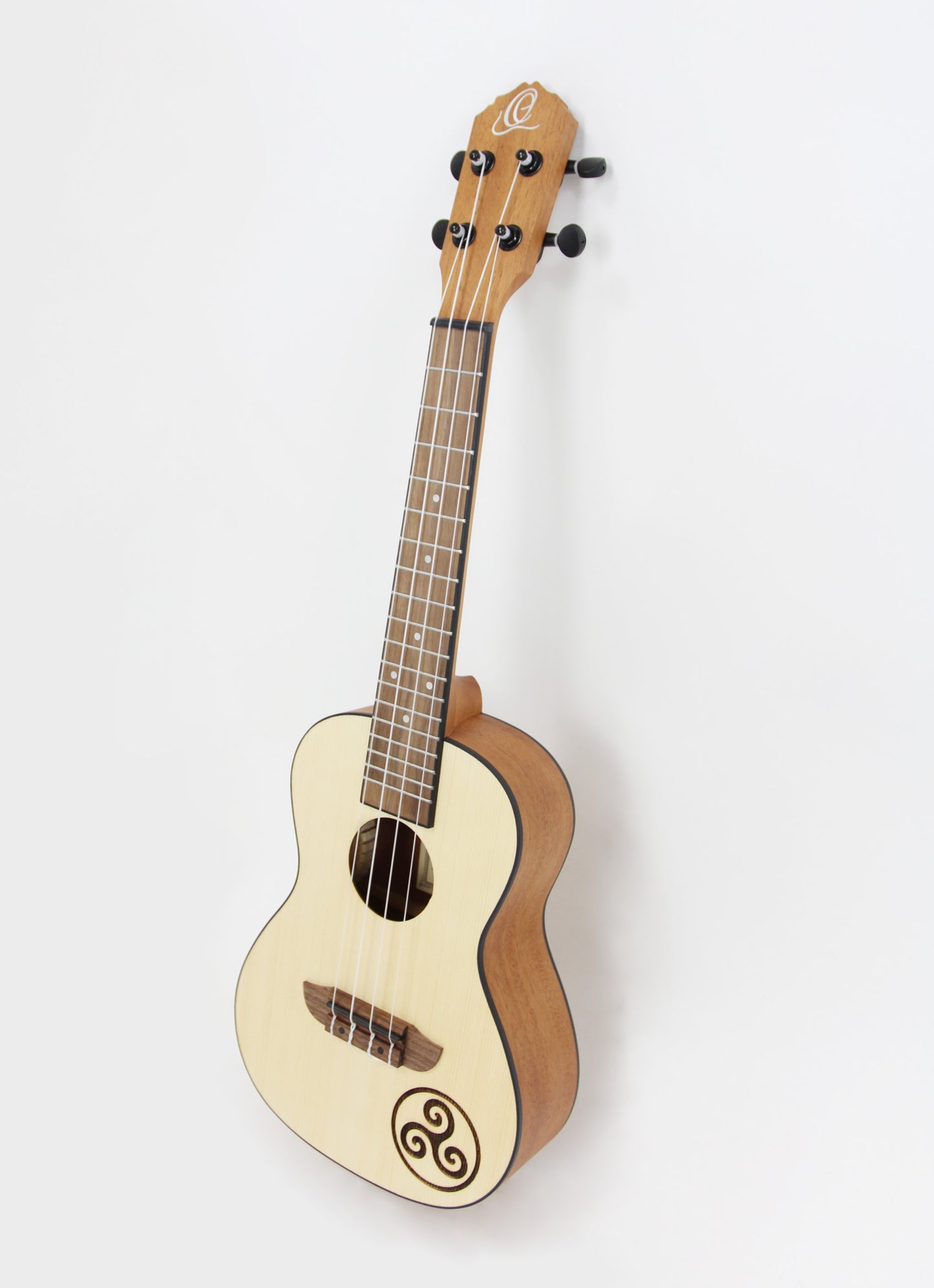 RFEU-3, exclu France, modèle Concert, table épicéa motif Triskell, fond & éclisses sapele, manche acajou, naturel satiné