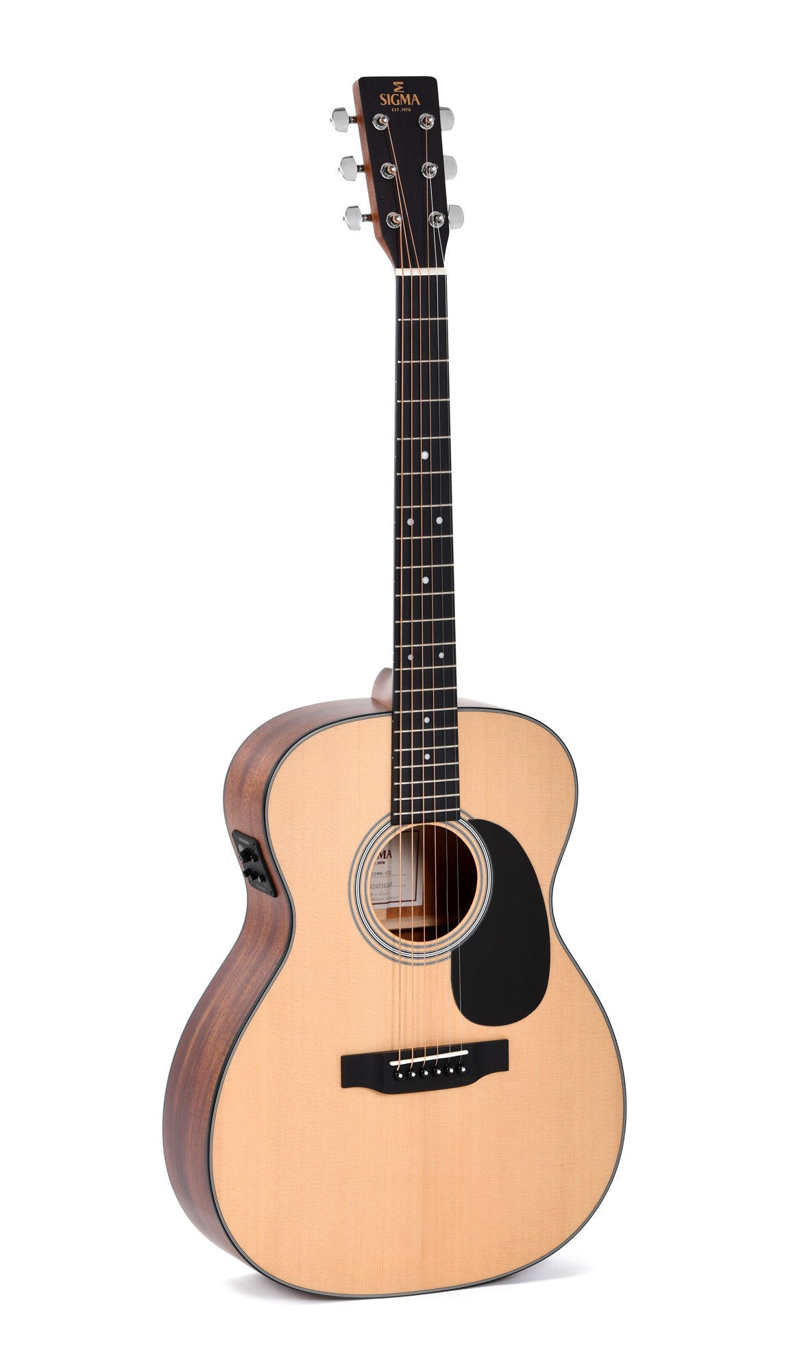 Modèle SOMM-STE, Orchestra Model, table épicéa massif, f/e acajou massif, touche micarta, EQ Fishman, soft case, naturel satiné