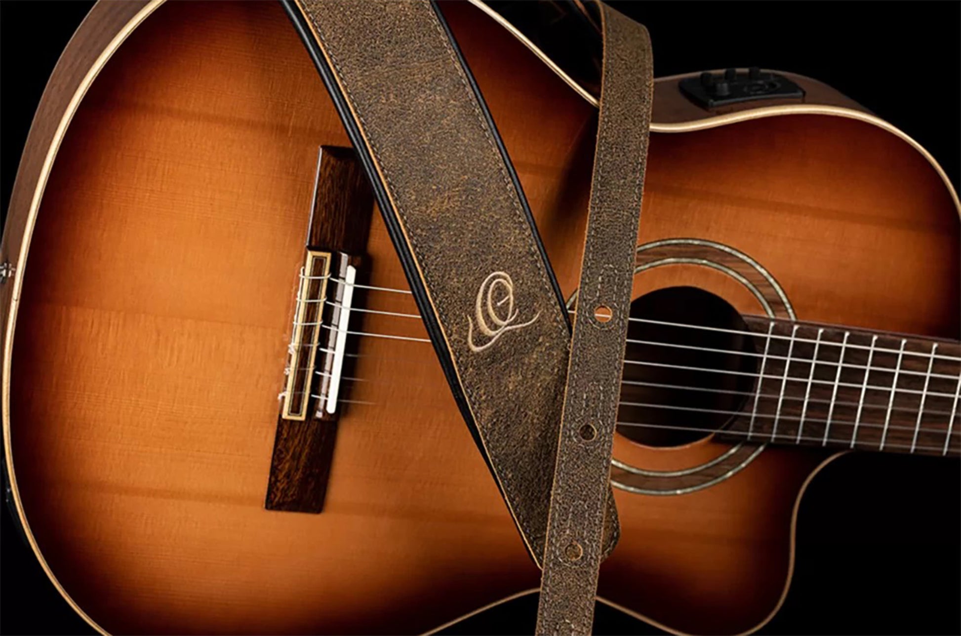 OSAR-3, courroie guitare, série Artist, cuir, largeur 7 cm, longueur 145 cm, desert stone