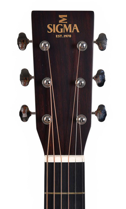 Modèle SDR-28, Dreadnought, table épicéa massif, f/e palissandre massif, touche & chevalet ébène, soft case, naturel brillant