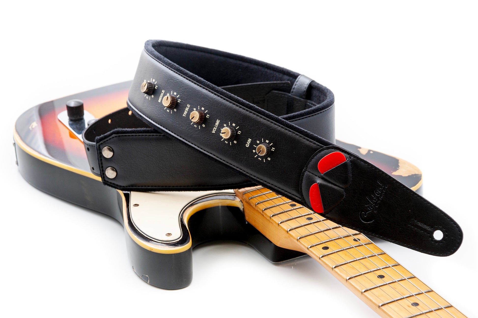 Courroie modèle SPINALTAP, extérieur synthétique, largeur 6 cm, longueur 100 à 145 cm, porte-médiators intégré, noir