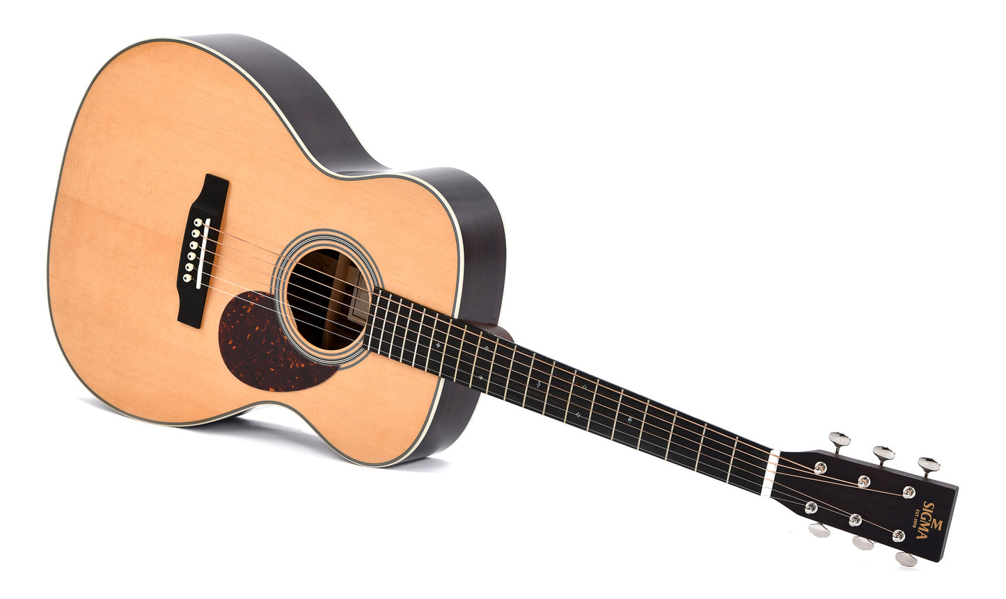 Modèle SOMR-28, Orchestra Model, table épicéa massif, f/e palissandre massif, touche & chevalet ébène, soft case, nat. brillant