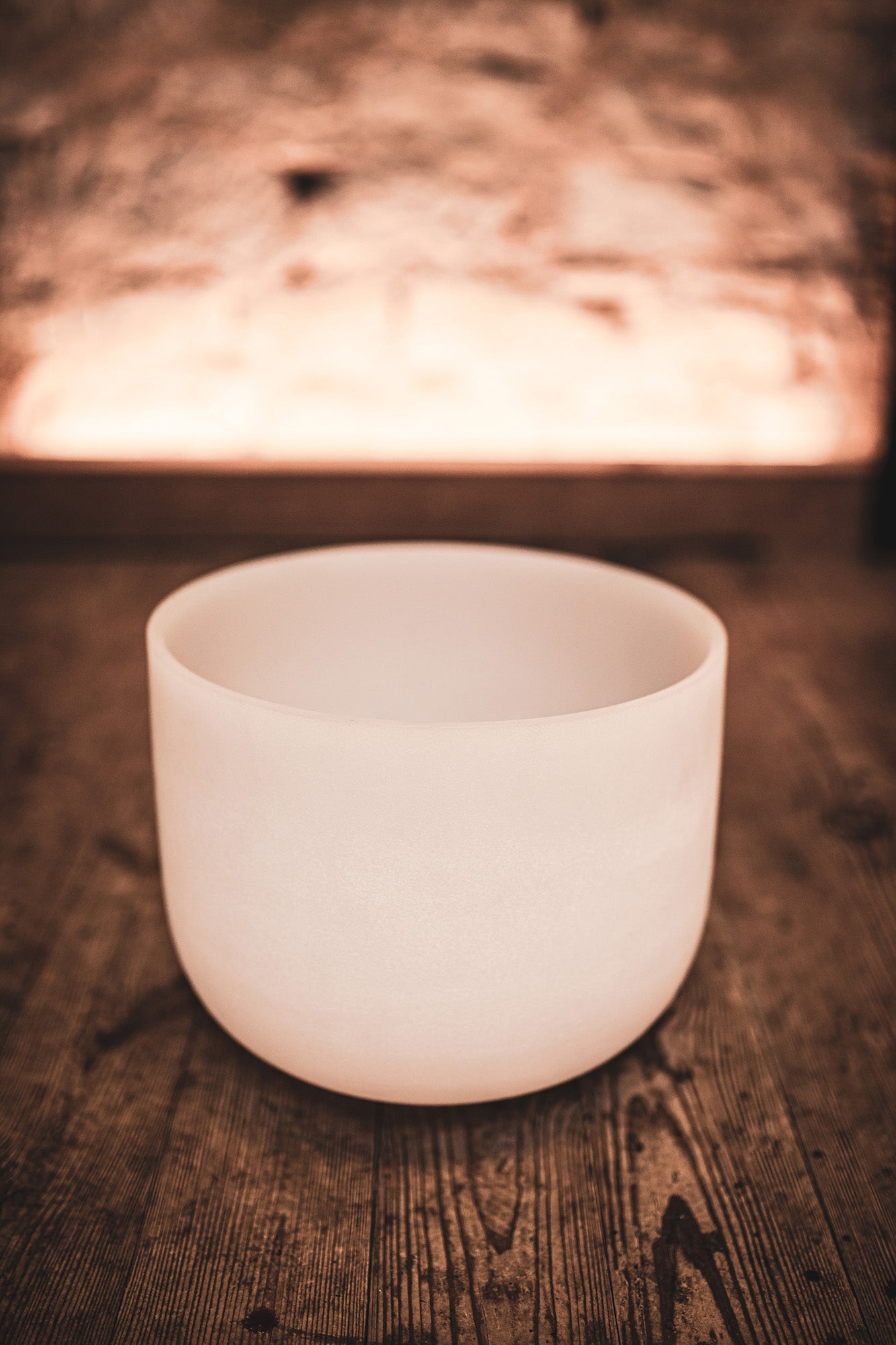 Bol tibétain d'une taille de 12" (30,48 cm), hauteur : 23,62 cm.